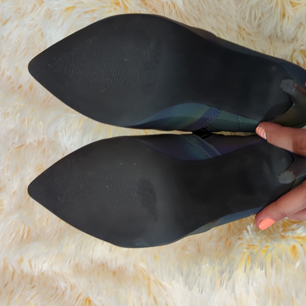 ππ’π Steve Madden Whimsy Reflective Bootiesππ’π - Picture 8 of 15